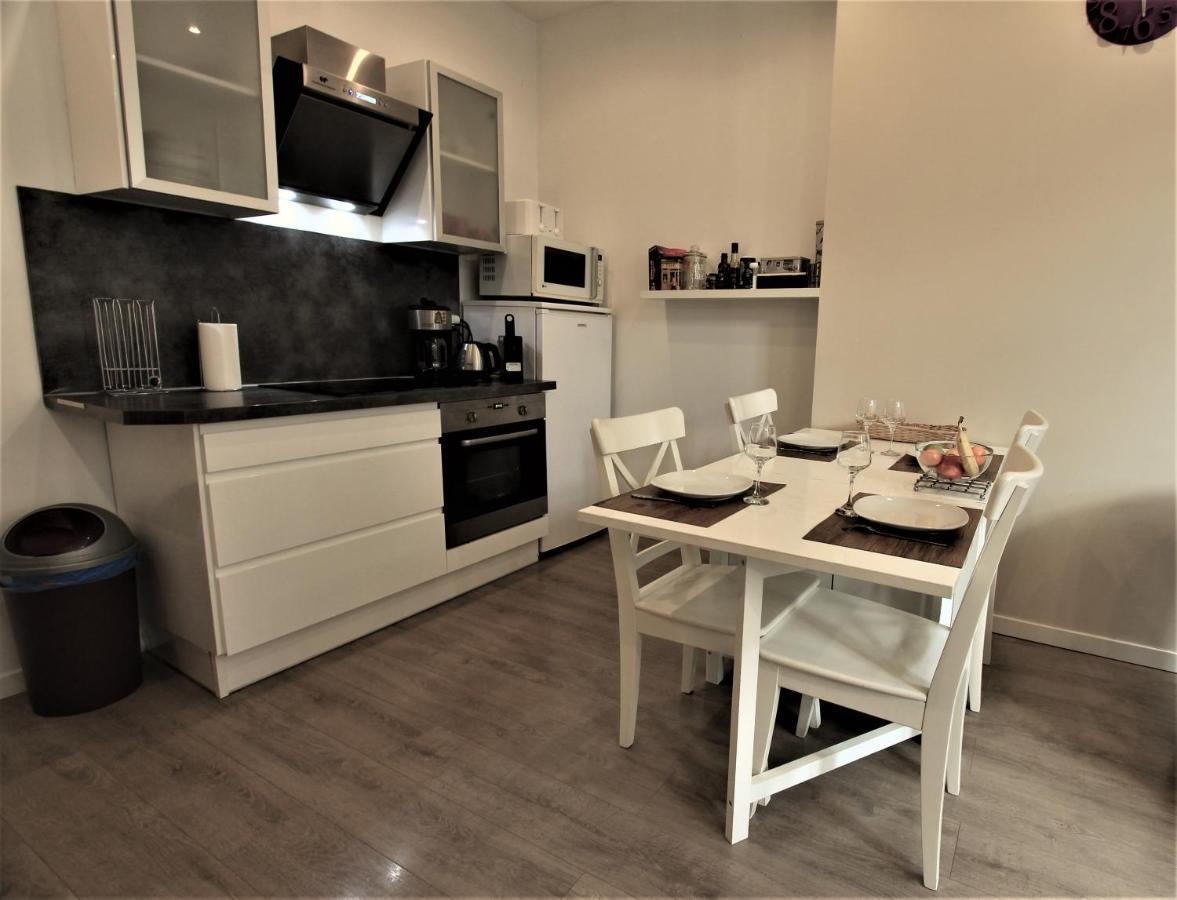 Escalille La Travia Apartment Luaran gambar
